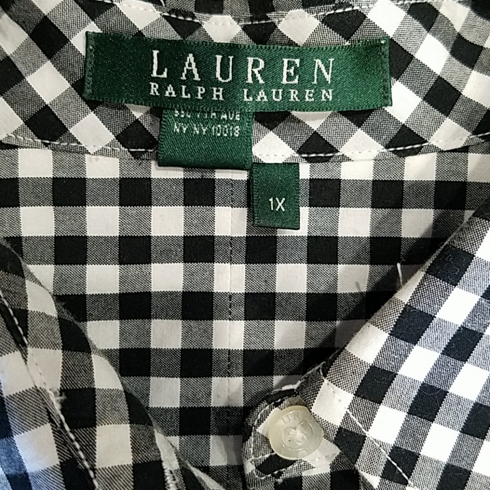 GUC Lauren Black Checked Button Top 1X - Picture 2 of 6